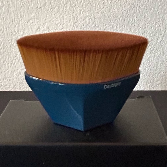 Daubigny - Flawless Foundation Brush - Picture 4 of 4